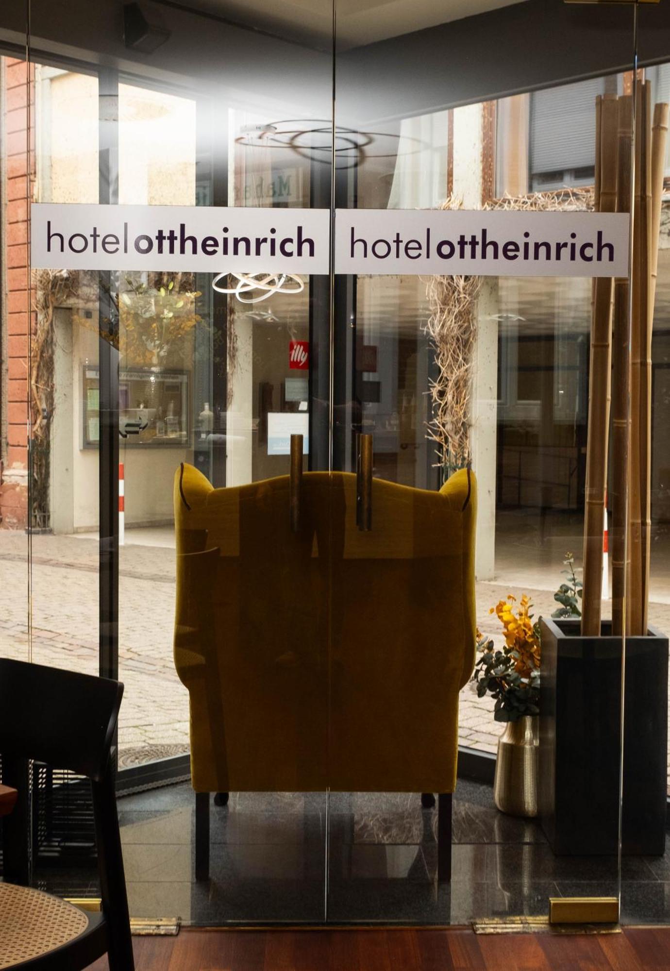 Hotel Ottheinrich Weinheim Eksteriør billede