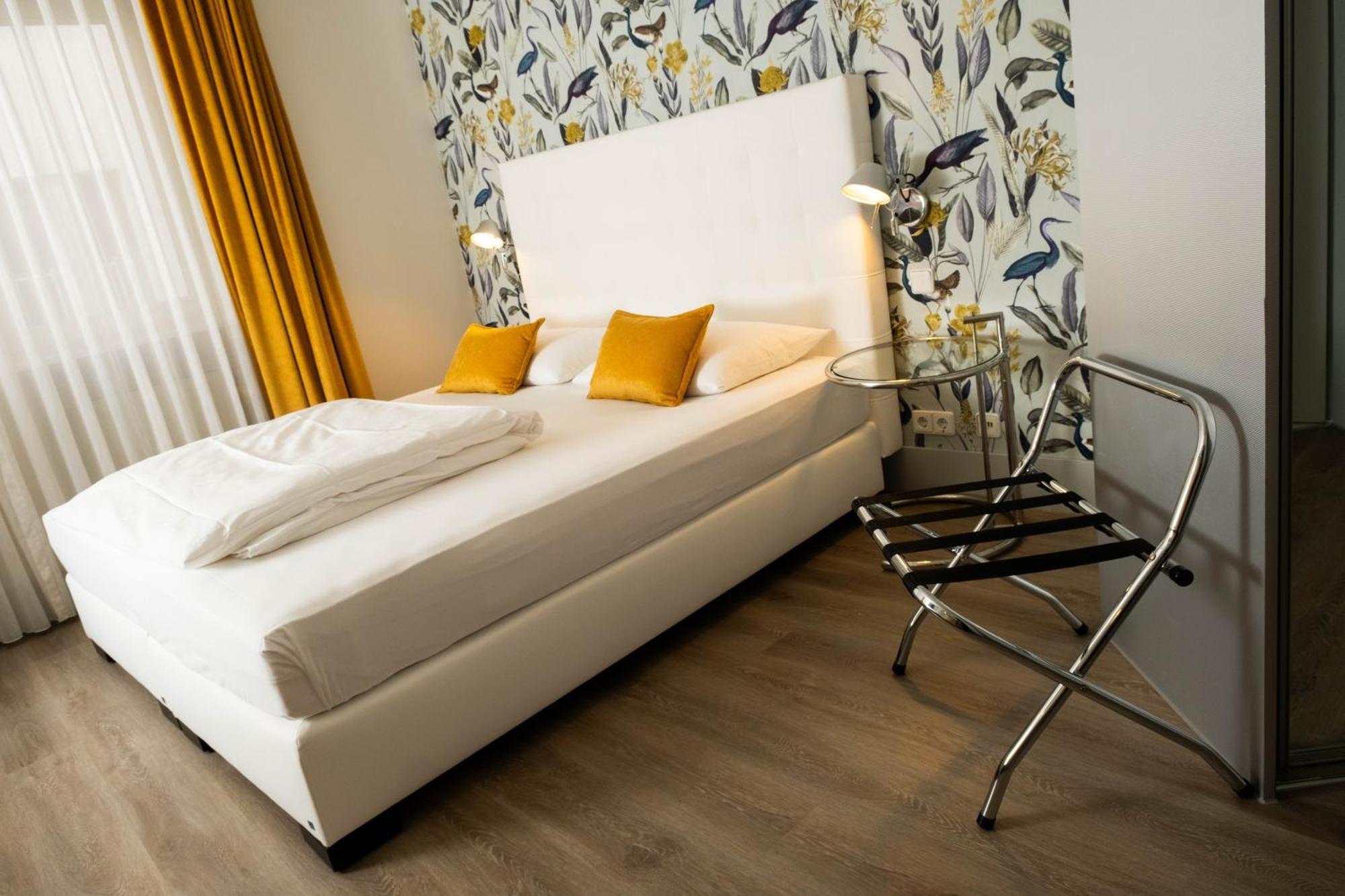 Hotel Ottheinrich Weinheim Eksteriør billede