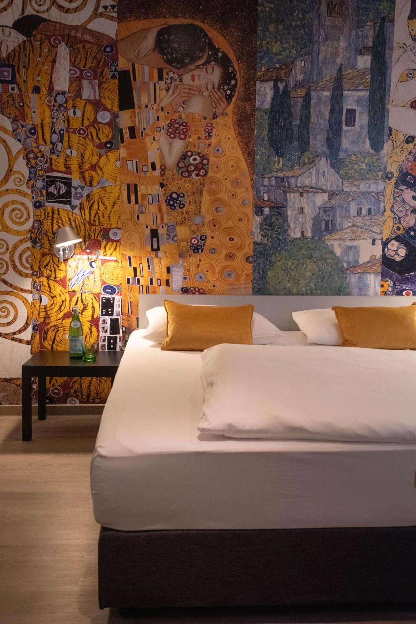 Hotel Ottheinrich Weinheim Eksteriør billede